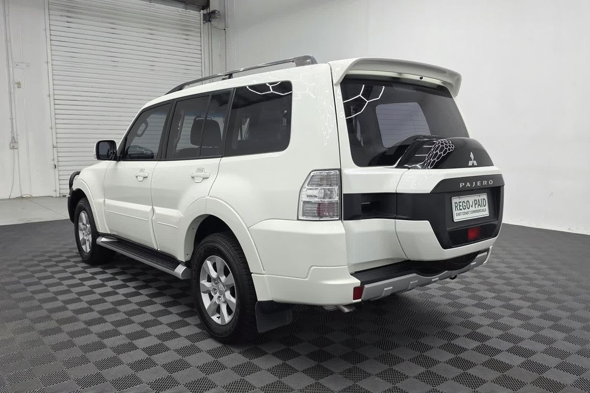 2021 Mitsubishi Pajero GLX NX image 11