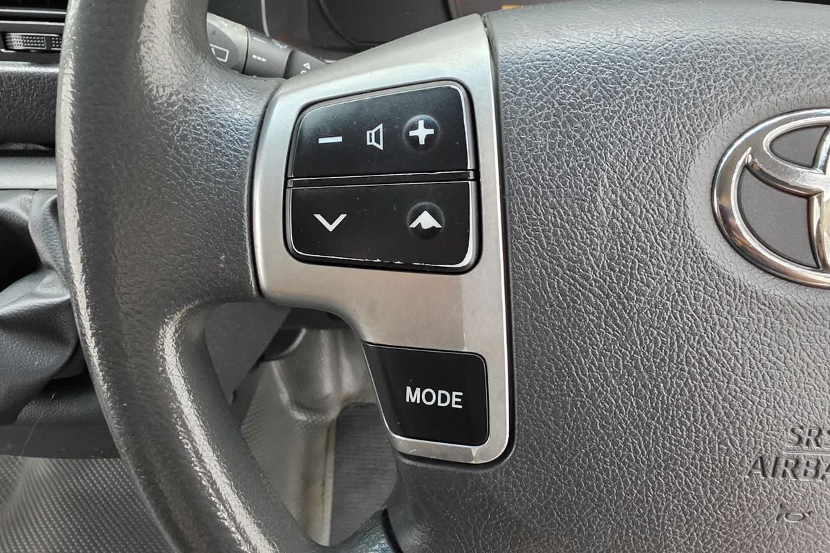 2014 Toyota Hiace KDH201R LWB