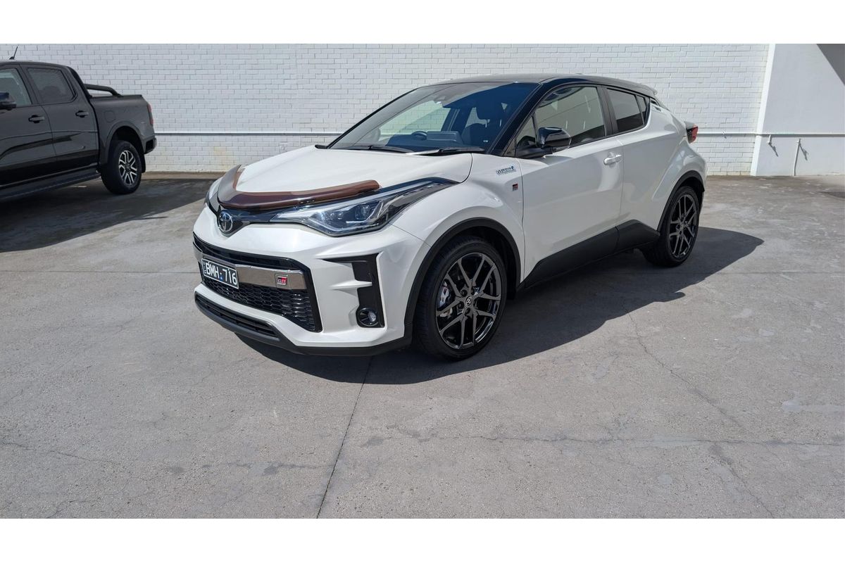 2020 Toyota C-HR GR Sport ZYX10R