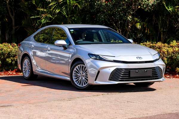 2025 Toyota Camry Ascent AXVH80R