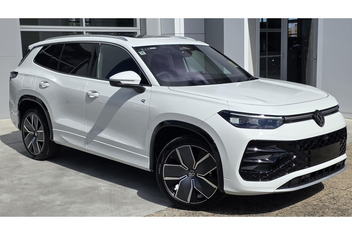 2026 Volkswagen Tayron 200TSI eHybrid R-Line R4