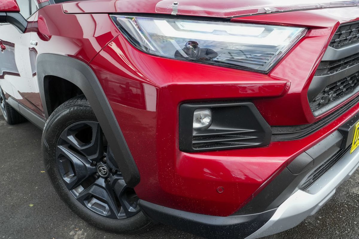 2022 Toyota RAV4 Edge AXAH54R