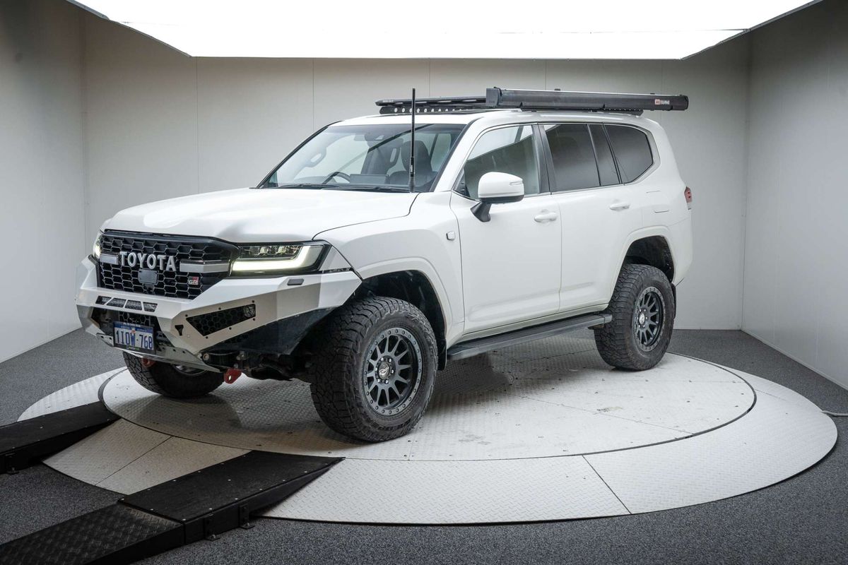 2022 Toyota Landcruiser VX FJA300R