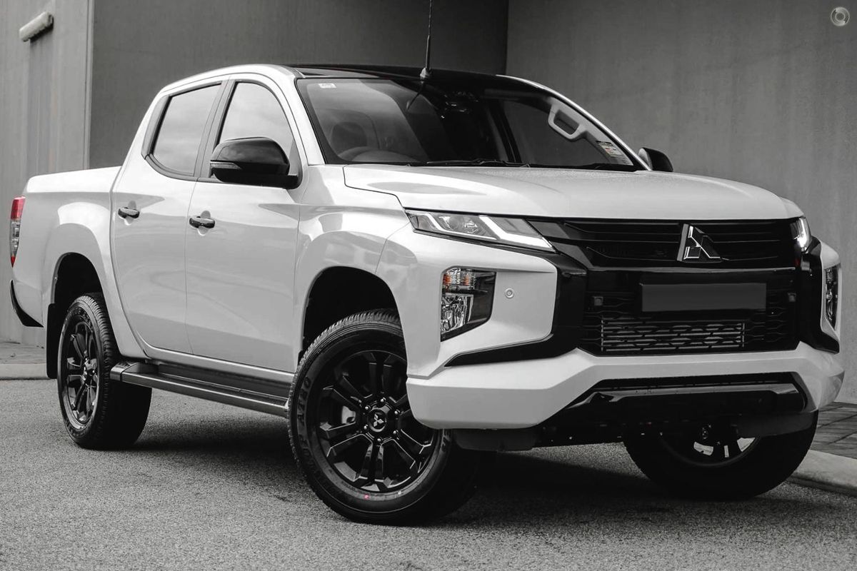 2022 Mitsubishi Triton GSR MR 4X4