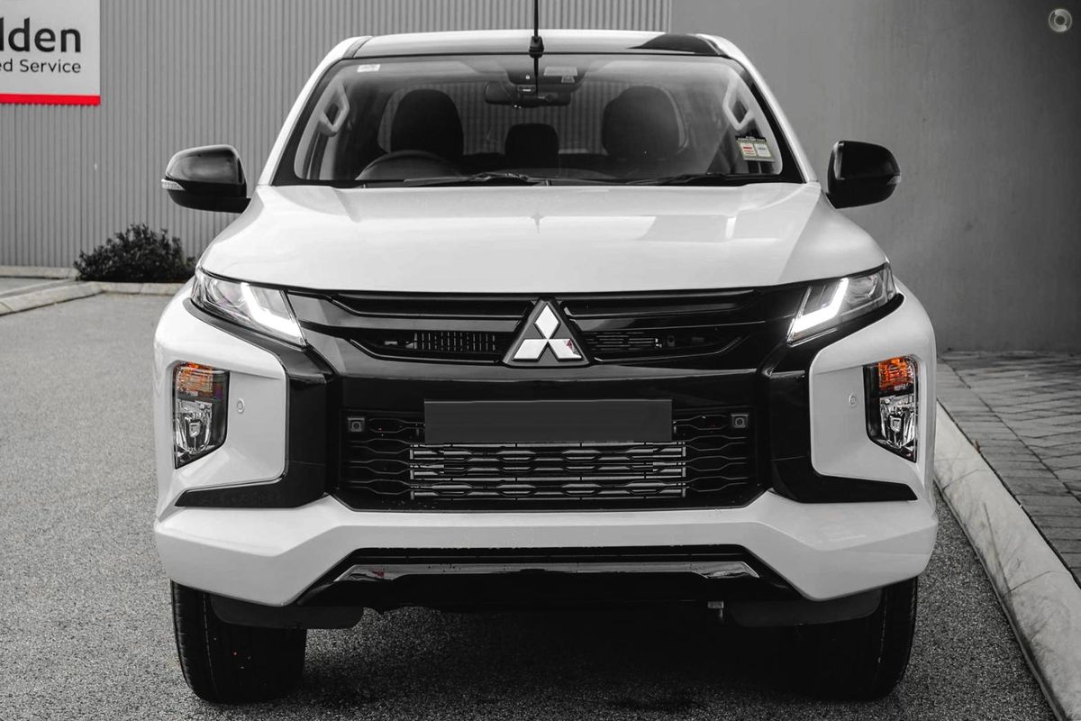 2022 Mitsubishi Triton GSR MR 4X4