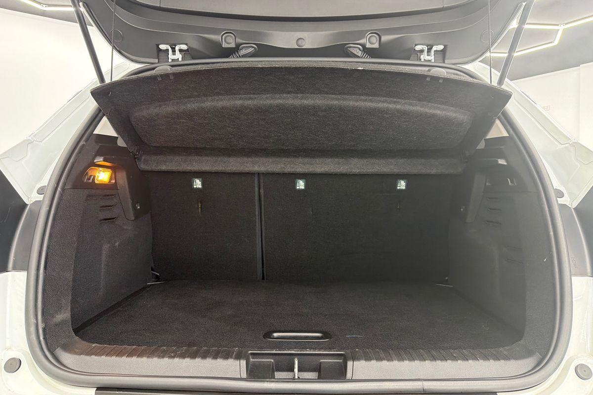 2021 Renault Captur Intens XJB