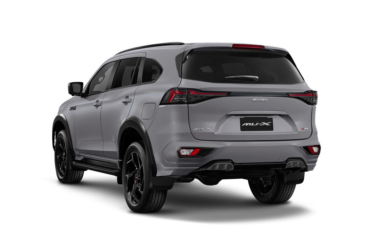 2026 Isuzu MU-X X-TERRAIN