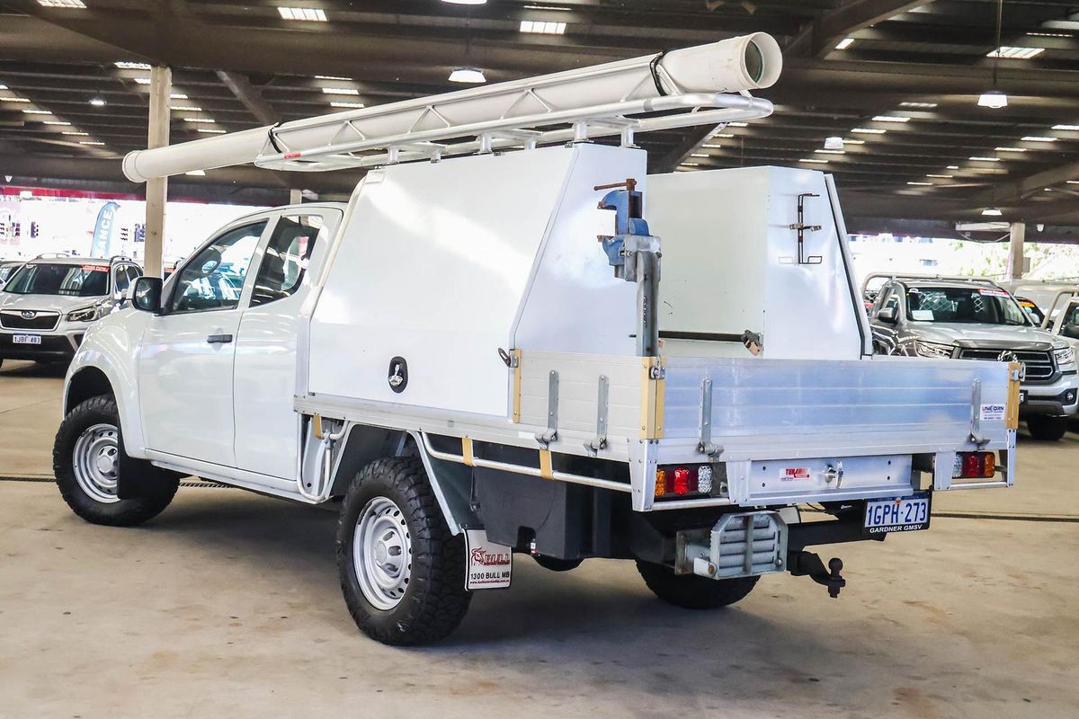 2018 Isuzu D-MAX SX High Ride Rear Wheel Drive