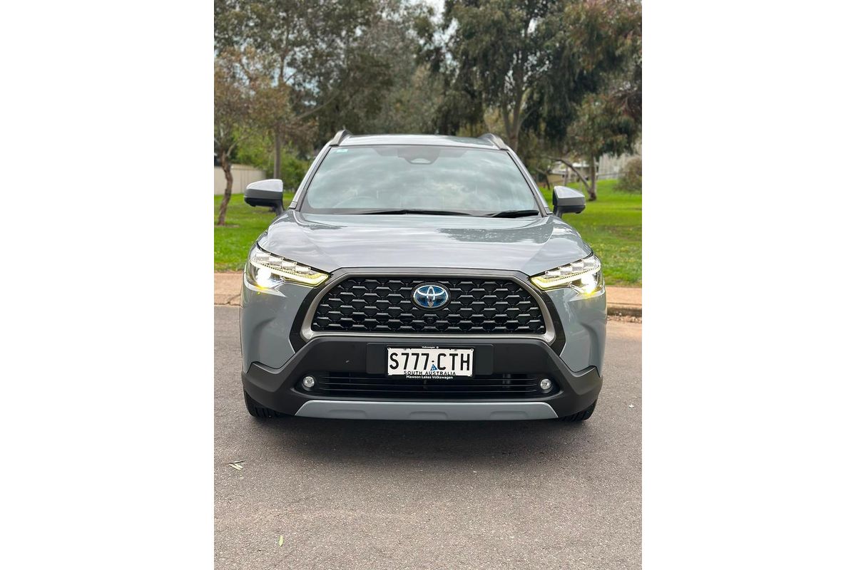 2026 Toyota Corolla Cross GXL MXGH10R