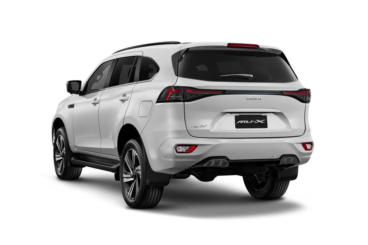 2026 Isuzu MU-X LS-T