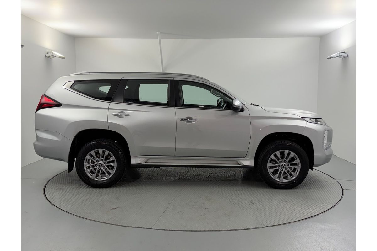 2021 Mitsubishi Pajero Sport GLX QF