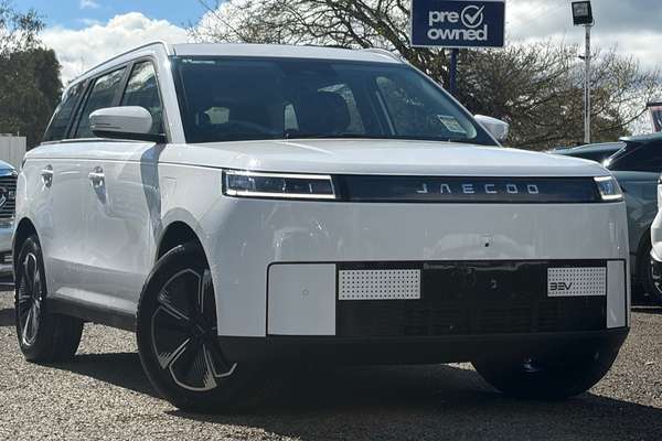 2025 OMODA JAECOO J5 EV Summit