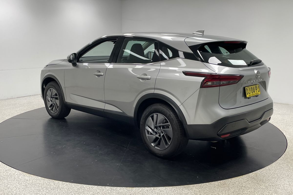 2023 Nissan QASHQAI ST J12