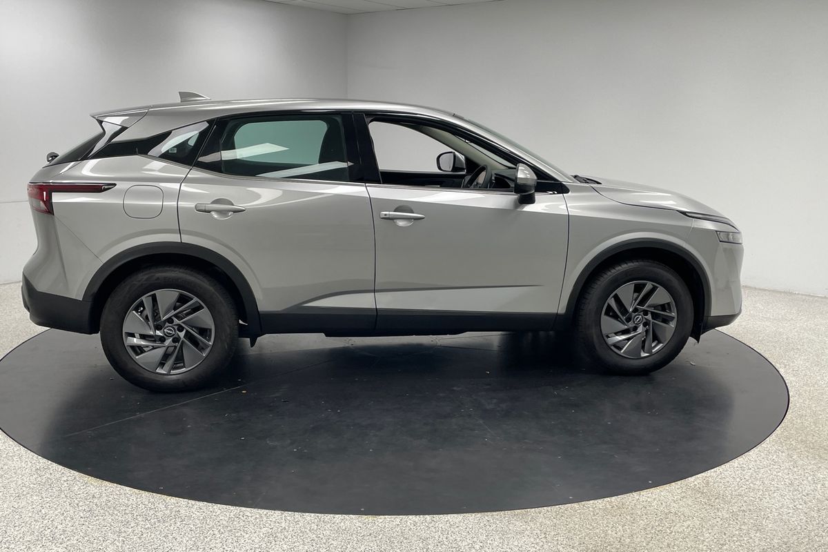 2023 Nissan QASHQAI ST J12