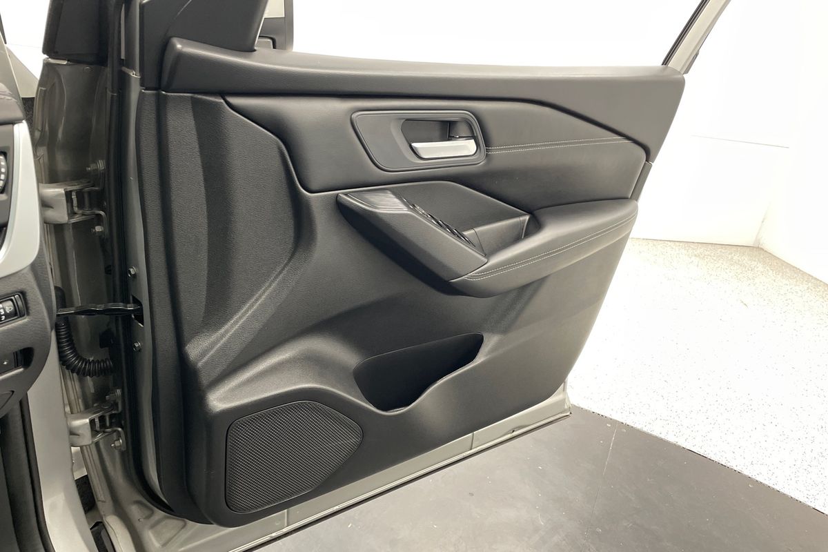 2023 Nissan QASHQAI ST J12