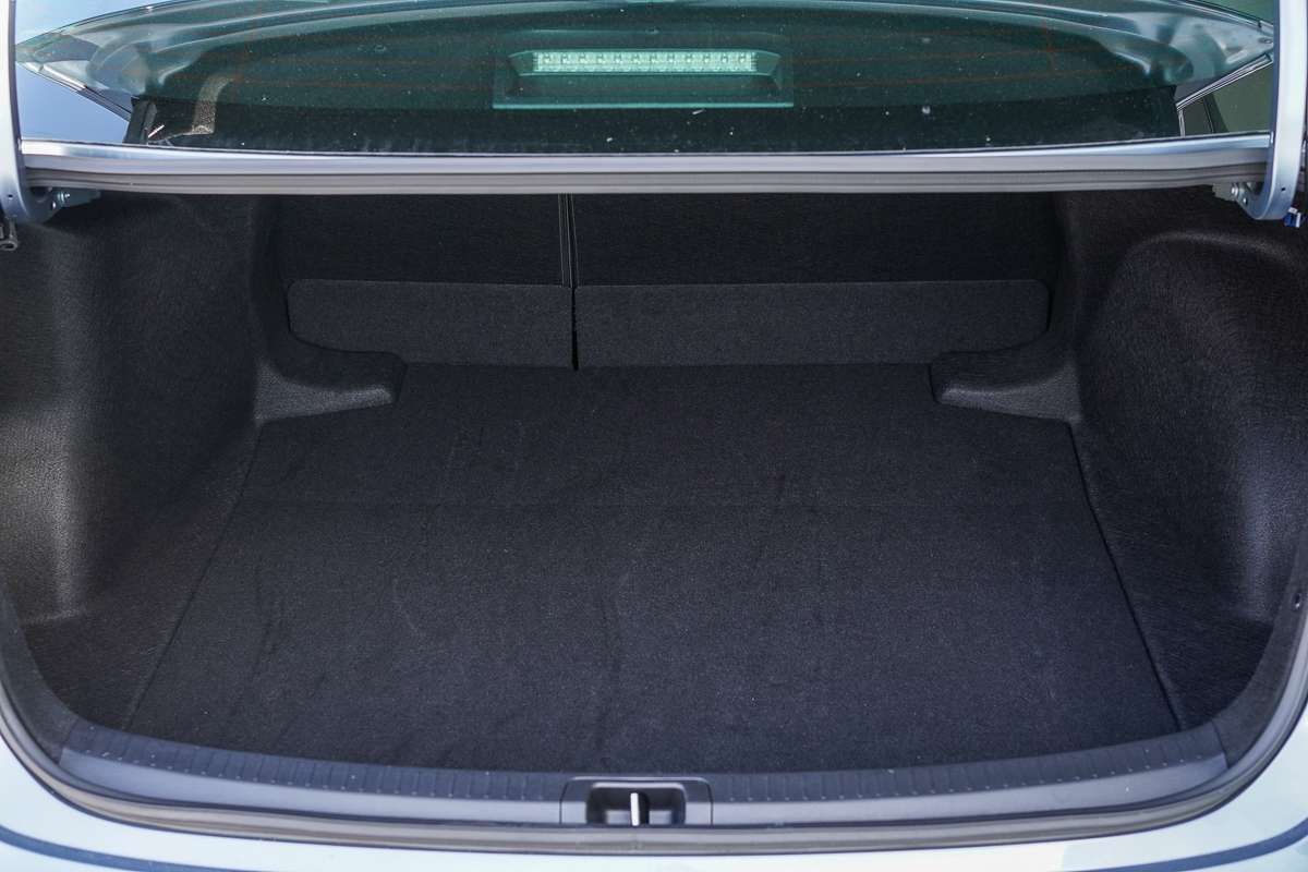 2025 Toyota Corolla SX Hybrid ZWE219R