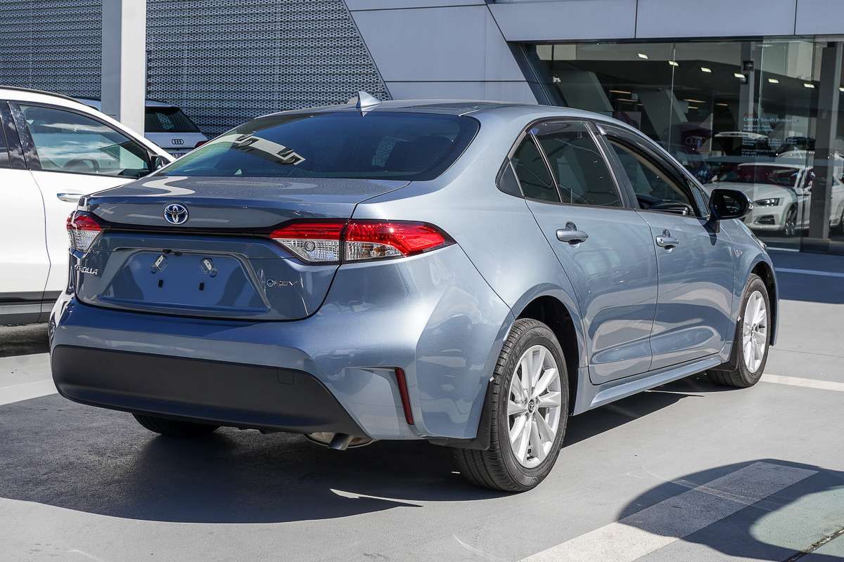 2025 Toyota Corolla SX Hybrid ZWE219R