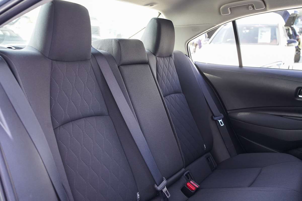 2025 Toyota Corolla SX Hybrid ZWE219R
