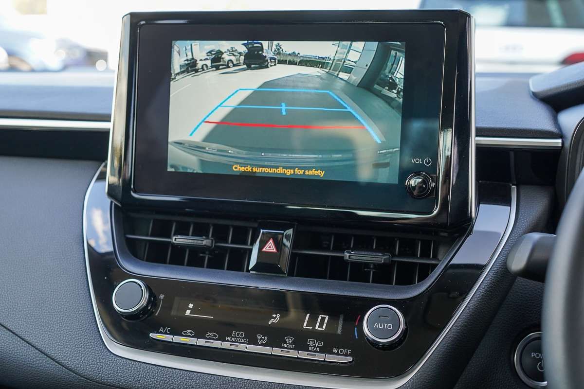 2025 Toyota Corolla SX Hybrid ZWE219R