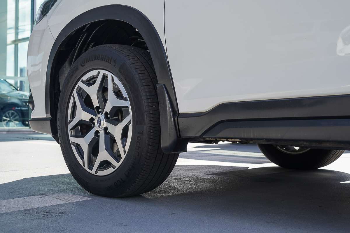 2023 Subaru Forester 2.5i S5