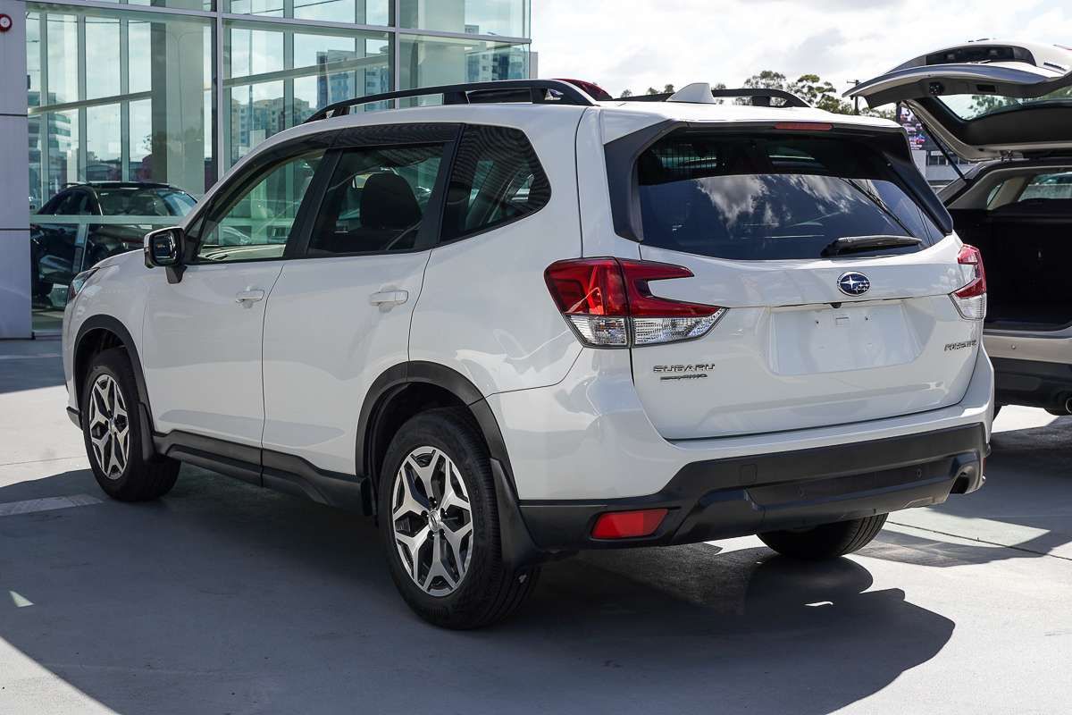 2023 Subaru Forester 2.5i S5