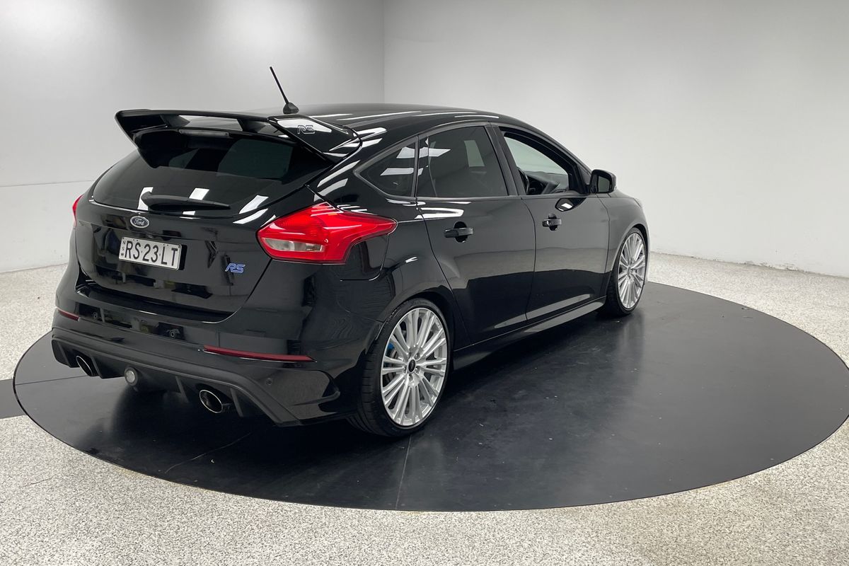 2017 Ford Focus RS LZ