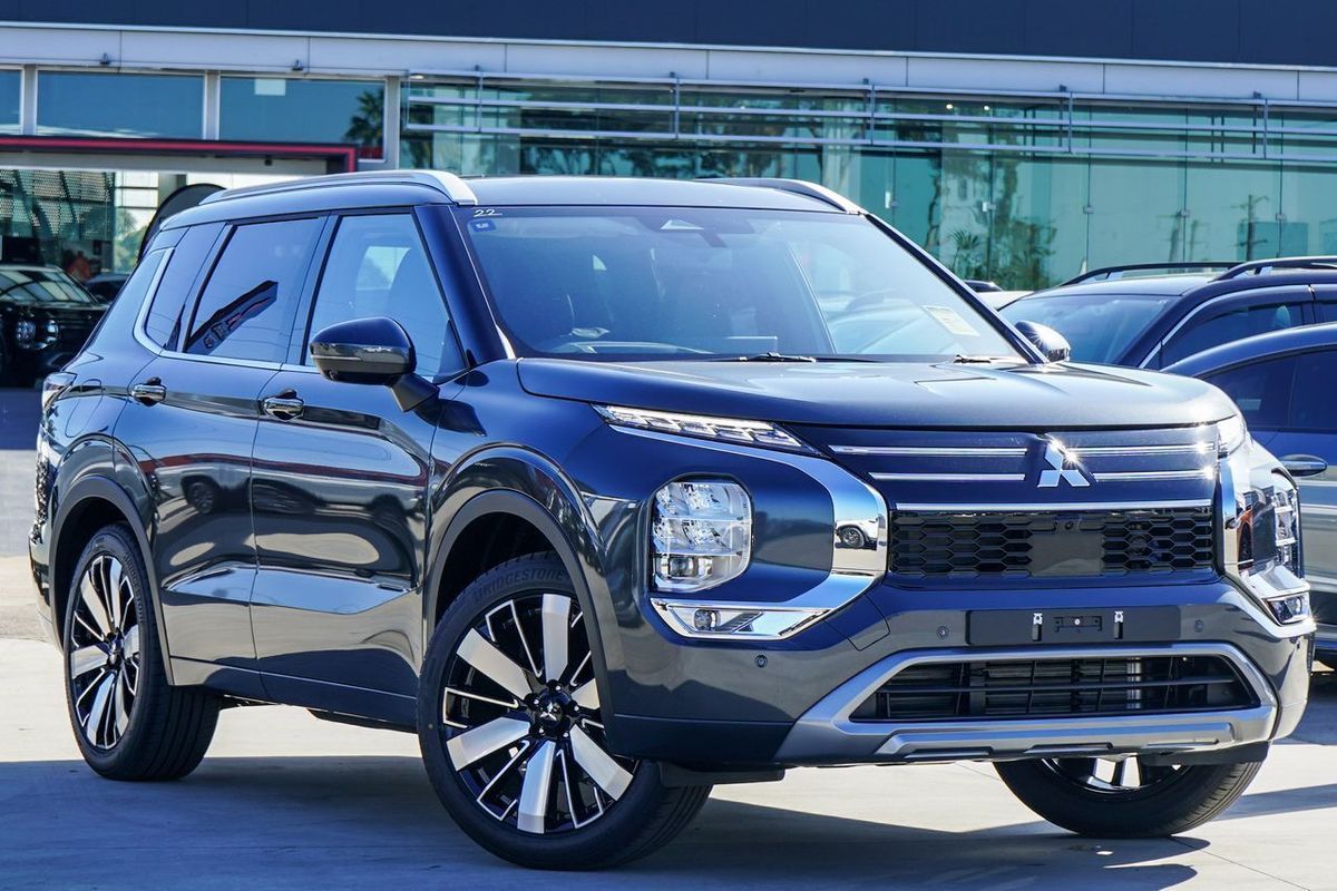 2026 Mitsubishi Outlander Exceed ZM