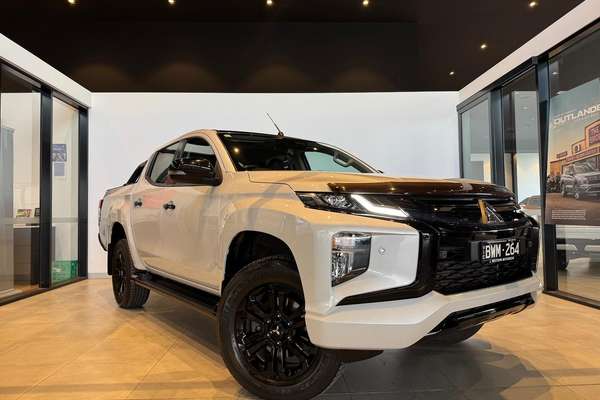 2022 Mitsubishi Triton GSR MR 4X4