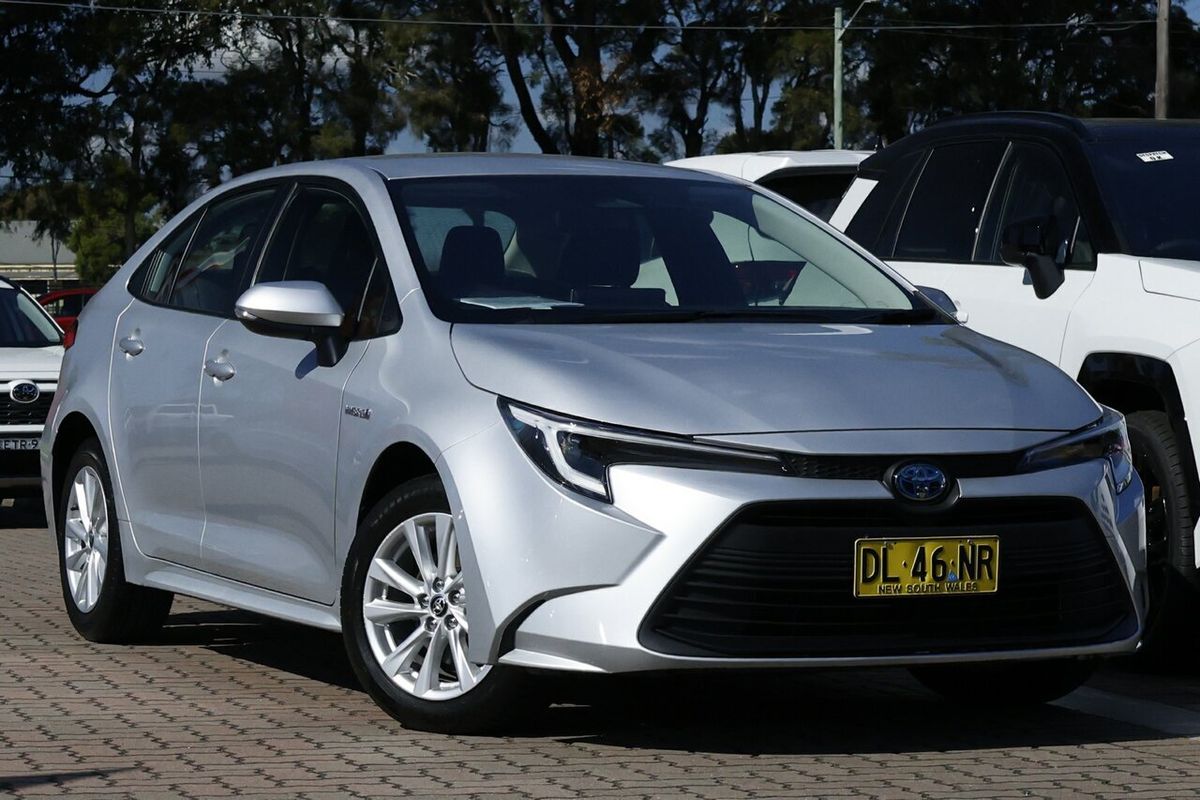 2024 Toyota Corolla Ascent Sport Hybrid ZWE219R