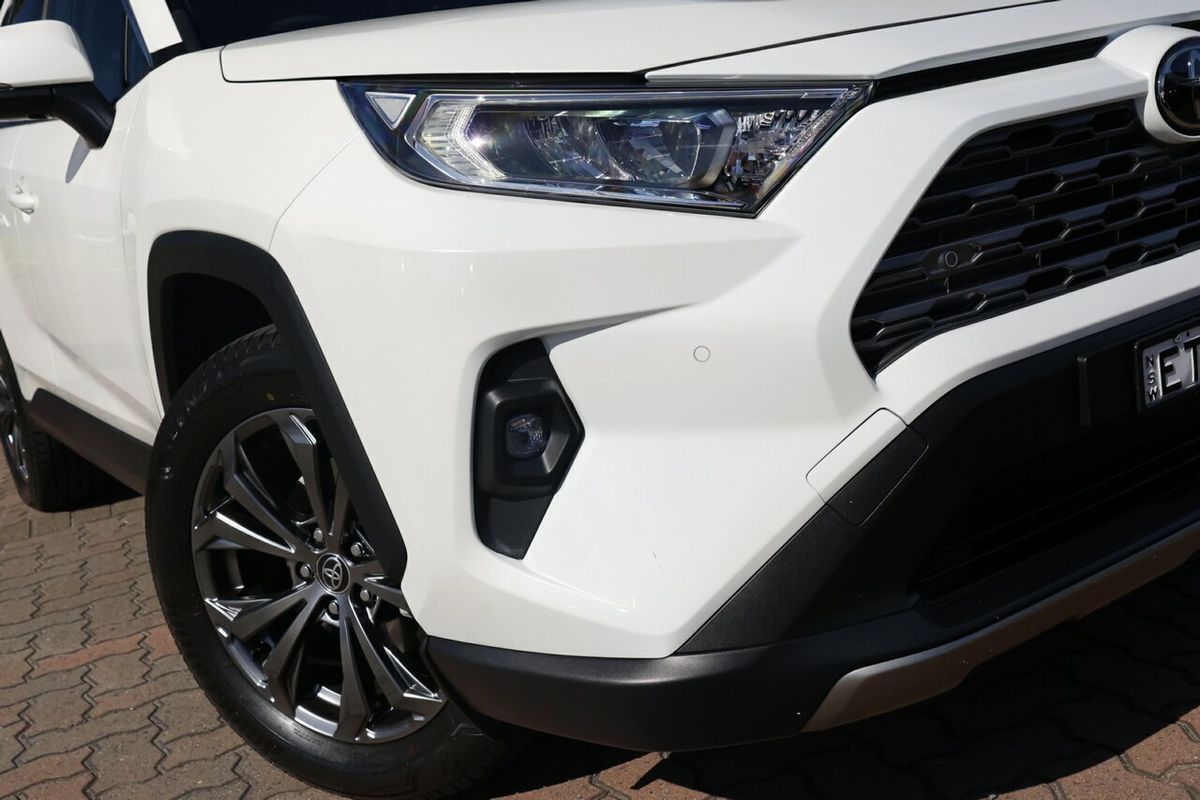 2022 Toyota RAV4 GXL MXAA52R