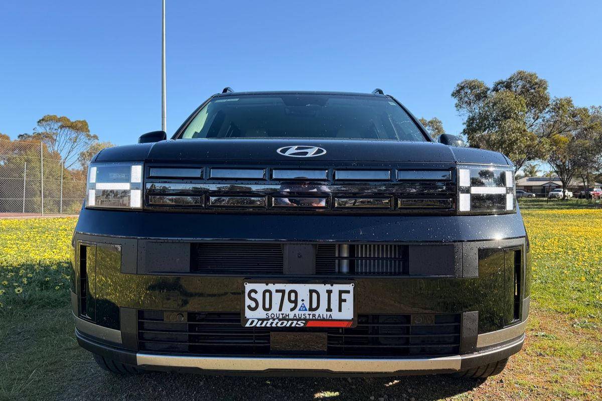 2025 Hyundai Santa Fe Hybrid Elite MX5.V1