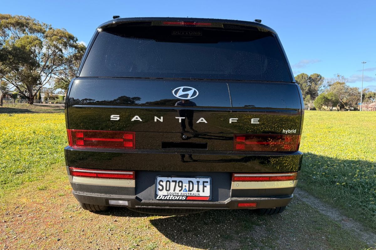 2025 Hyundai Santa Fe Hybrid Elite MX5.V1