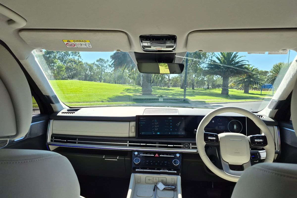 2025 Hyundai Santa Fe Hybrid Elite MX5.V1