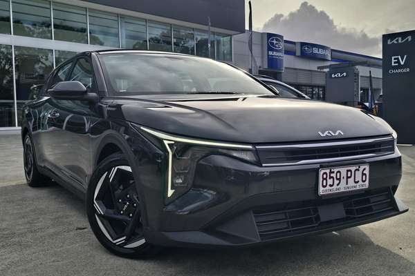 2025 Kia K4 Sport CL4m