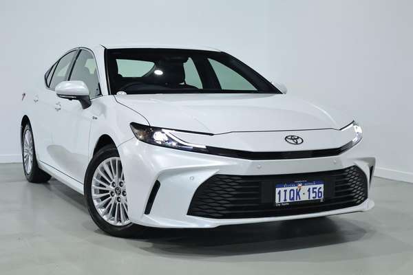 2025 Toyota Camry Ascent AXVH80R