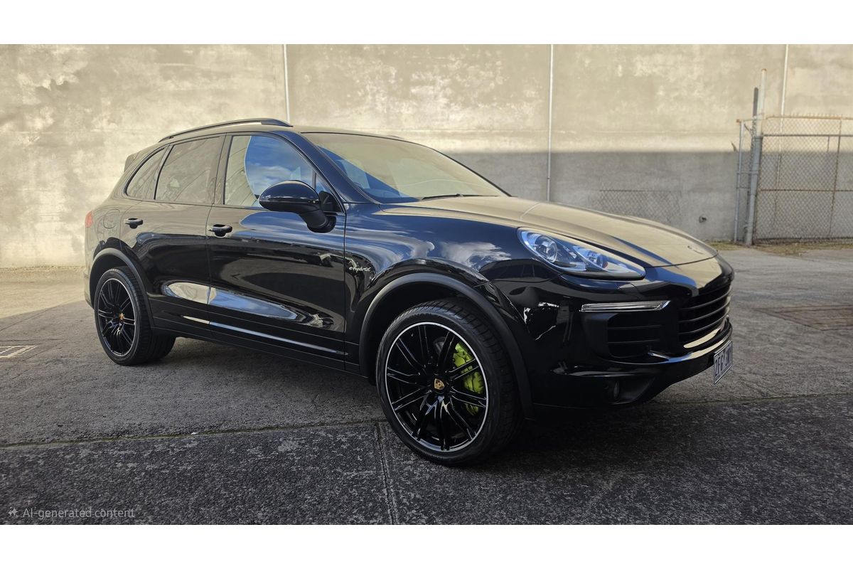 2016 Porsche Cayenne S E-Hybrid 92A