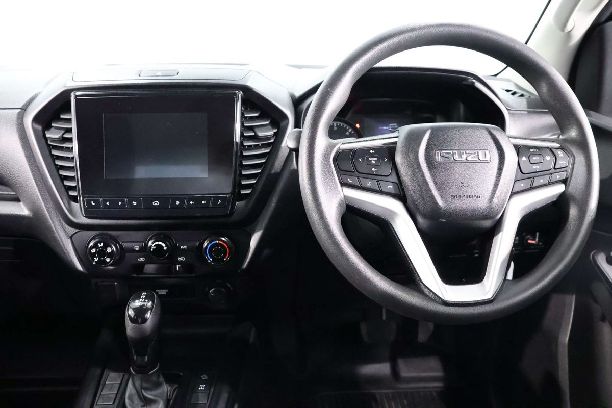 2022 Isuzu D-MAX SX 4X4