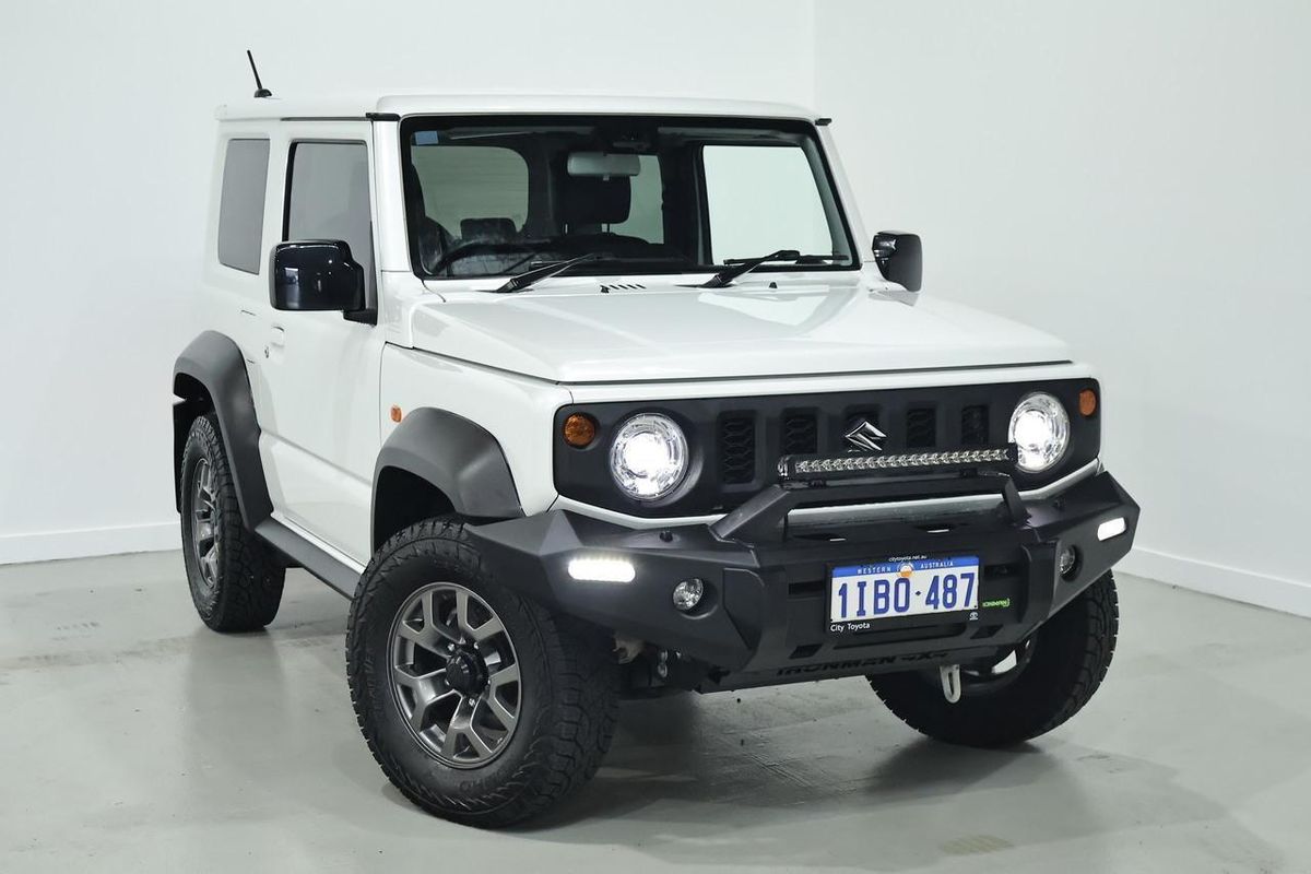 2022 Suzuki Jimny GLX GJ