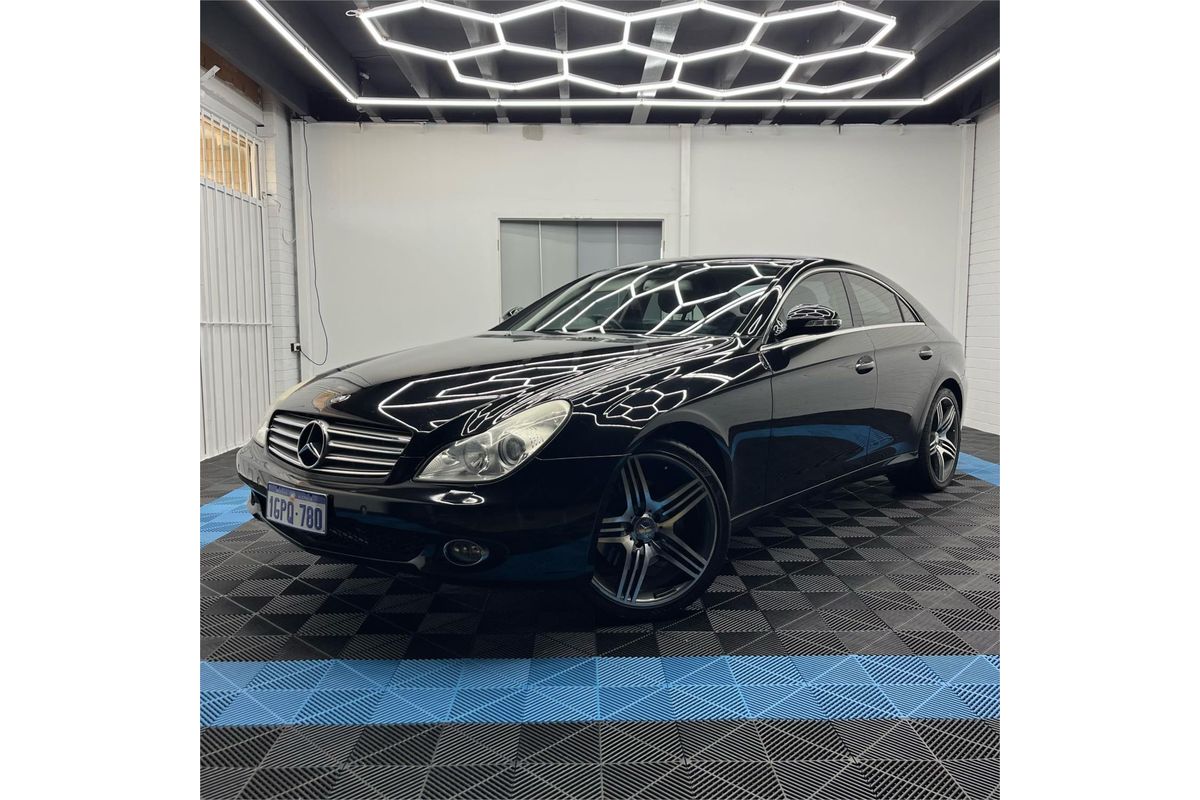 2005 Mercedes-Benz CLS-Class 500 219