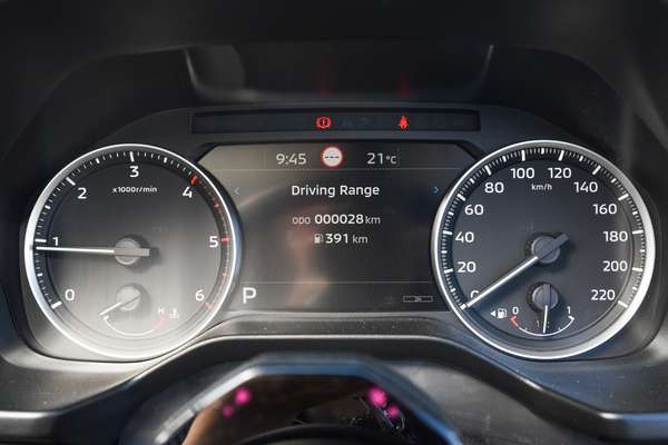 2025 Mitsubishi Triton GLX MV 4X4 thumb-10