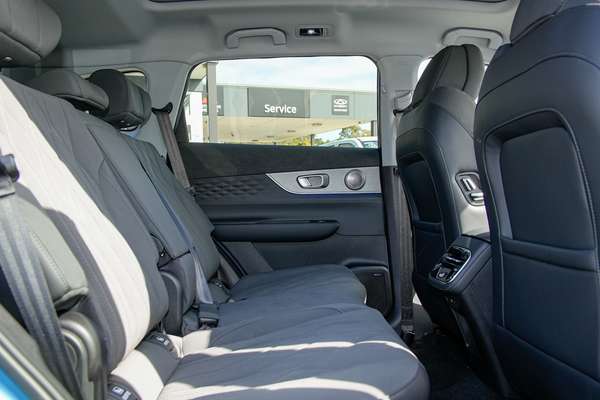 2026 Chery Tiggo 8 Super Hybrid Ultimate T31 thumb-8