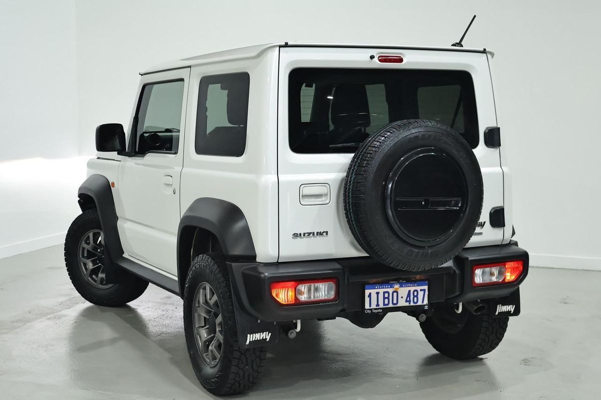2022 Suzuki Jimny GLX GJ