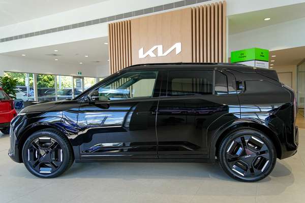 2026 Kia EV3 GT-Line Long Range SV thumb-4