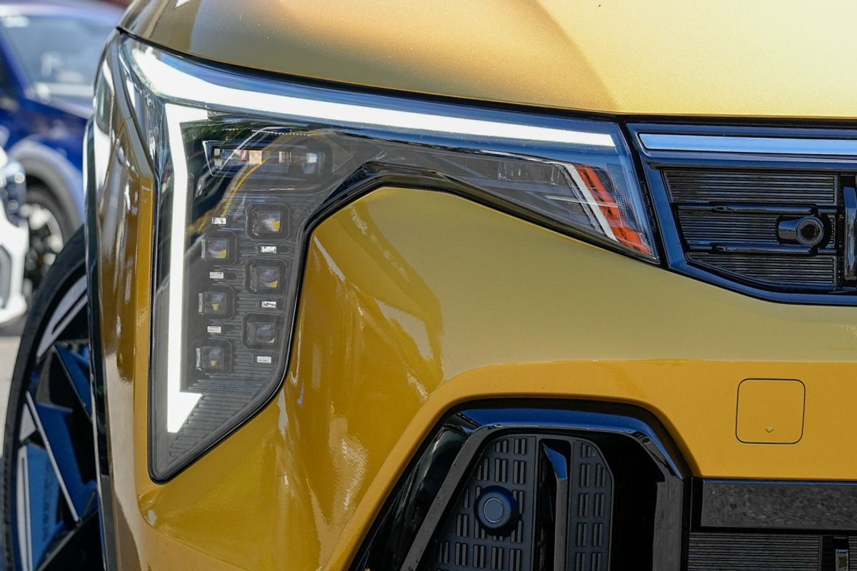 2025 Kia K4 GT-Line CL4m