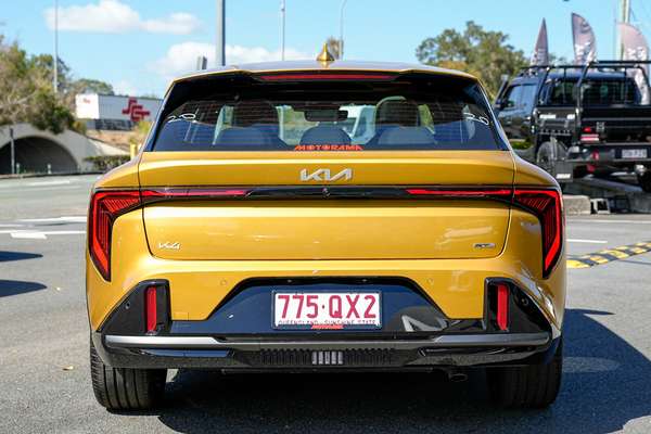 2025 Kia K4 GT-Line CL4m thumb-5