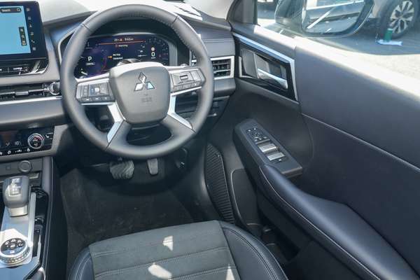 2026 Mitsubishi Outlander Aspire ZM thumb-18