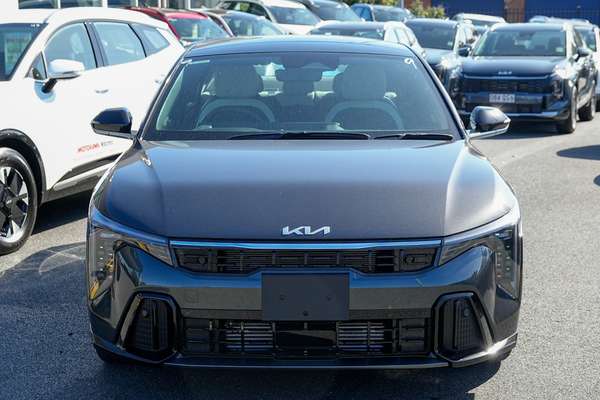2026 Kia K4 GT-Line CL4m thumb-2