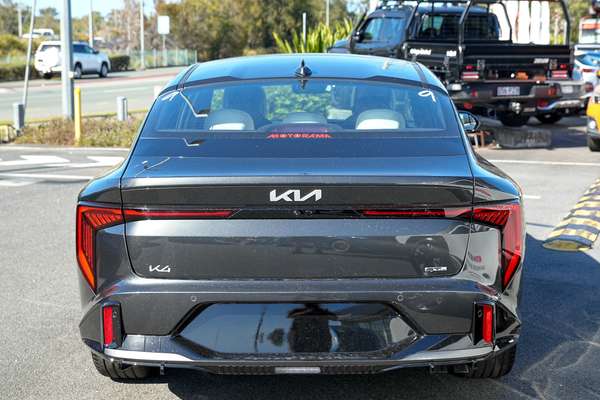 2026 Kia K4 GT-Line CL4m thumb-6