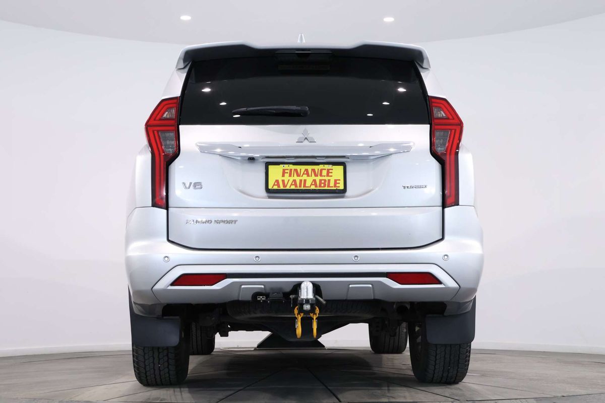 2021 Mitsubishi Pajero Sport GLS QF