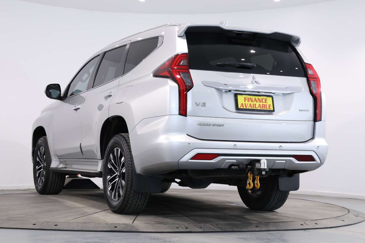 2021 Mitsubishi Pajero Sport GLS QF